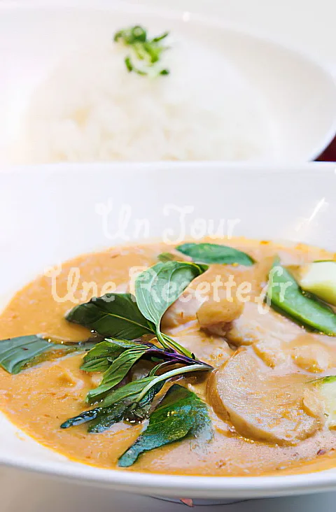 Photo de Boeuf au curry rouge à la thai