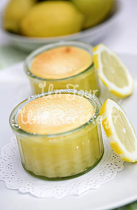 Photo de Crèmes soufflées au citron