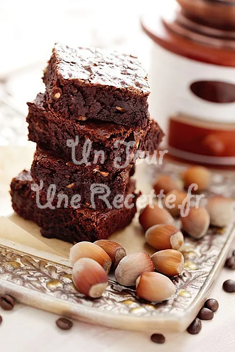 Photo de Gâteau au chocolat et noisettes