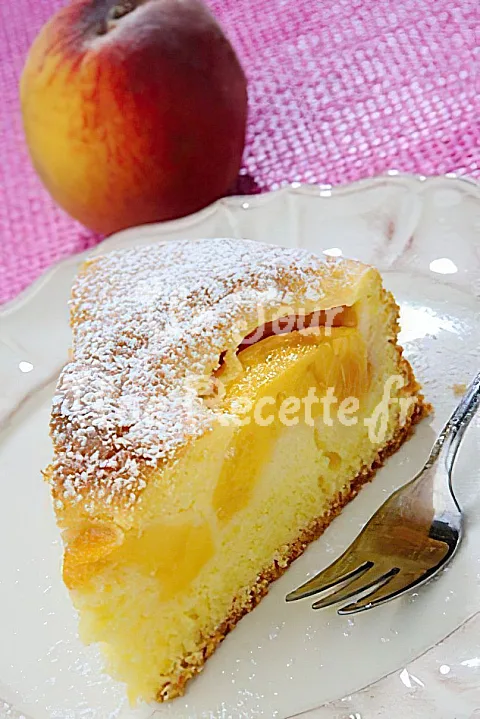 Photo de Gâteau moelleux aux pêches