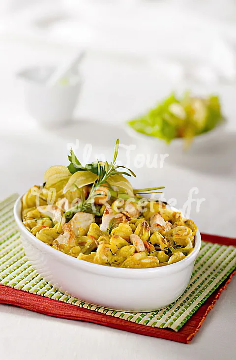 Photo de Pâtes au poulet et curry