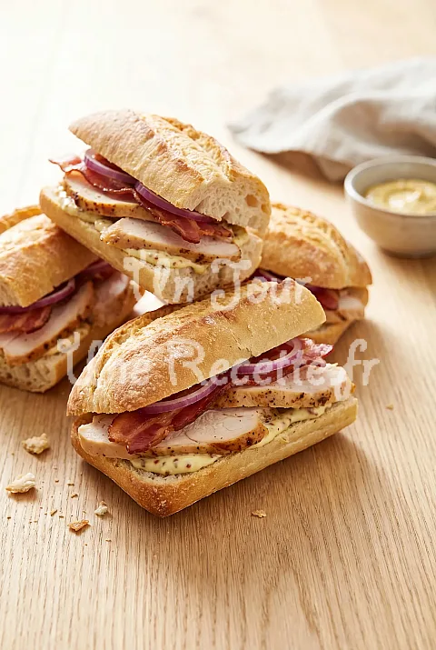 Photo de Mini sandwichs au poulet rôti
