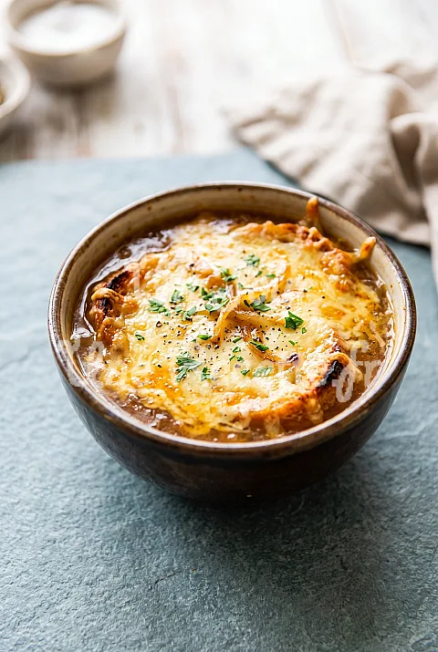 Photo de Soupe à l'oignon gratinée