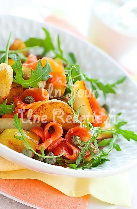 Photo de Salade de pommes de terre au saumon