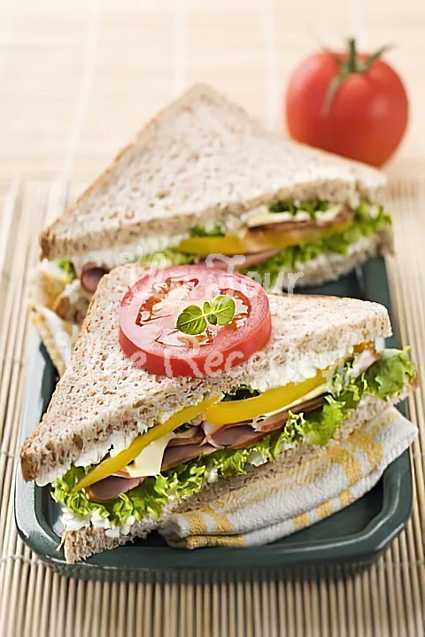Photo de Sandwich poulet et fromage frais