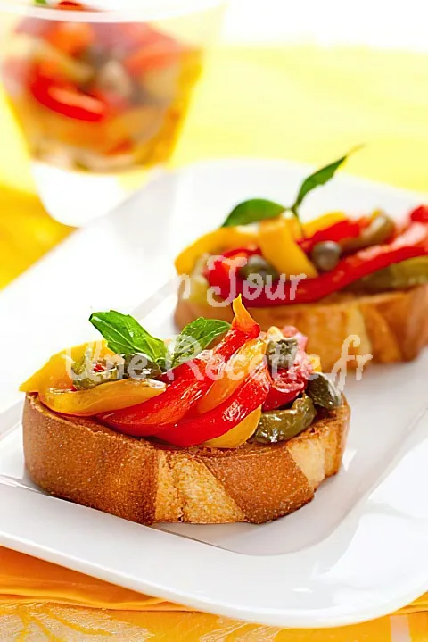 Photo de Toasts apéritif aux poivrons
