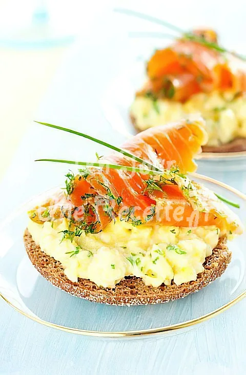 Photo de Toasts oeufs et saumon