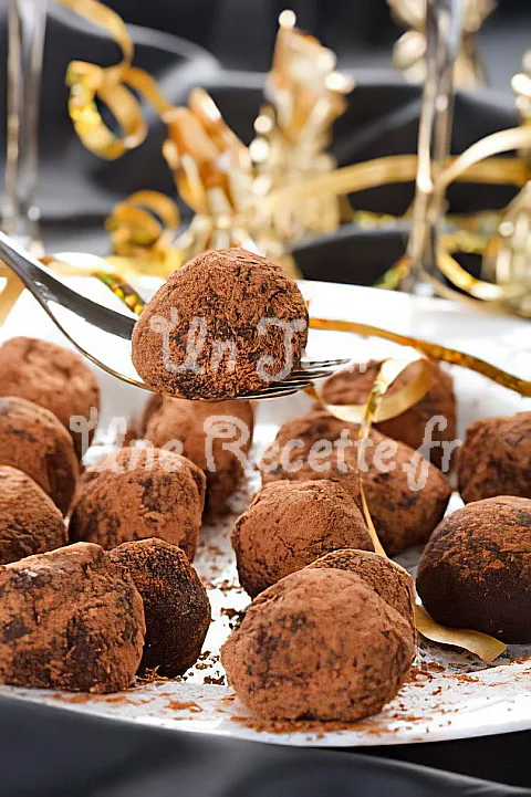 Photo de Truffes faciles au chocolat et cacao