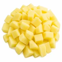 pommes pelées et coupées en petits morceaux