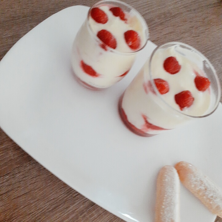 Verrines de framboises par Kristel